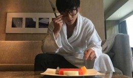 西瓜视频薛之谦爆料,揭秘娱乐圈不为人知的真相
